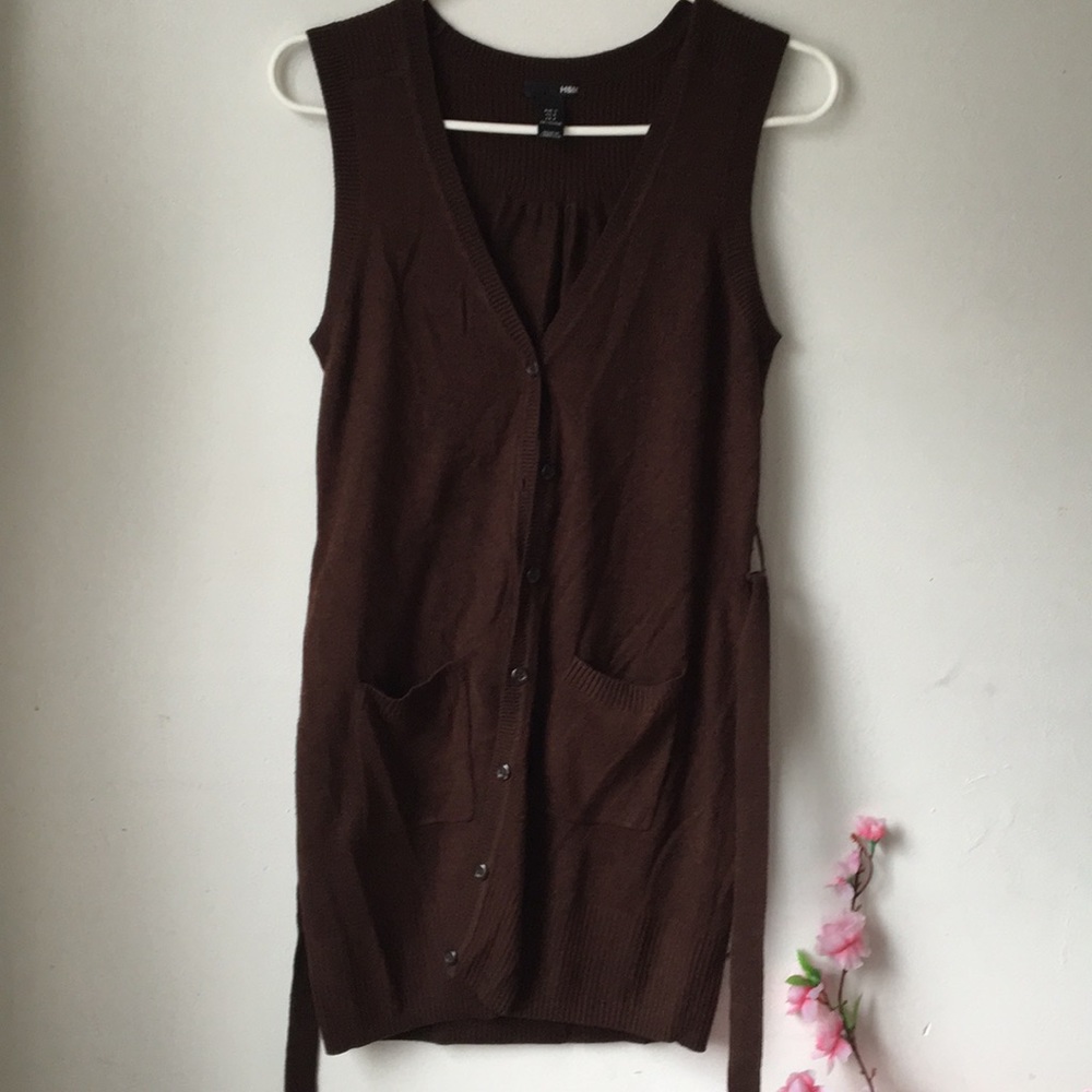 H&M brown sleeveless cardigan